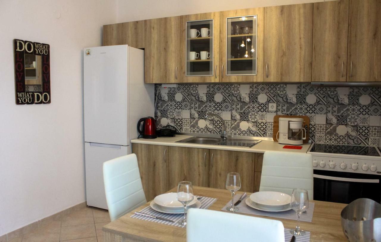 Vasileia' S Brand New House Apartment Kavála ภายนอก รูปภาพ
